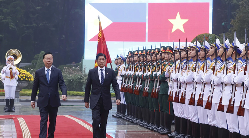 Vietnam, Philippines Sign Deals on South China Sea Security