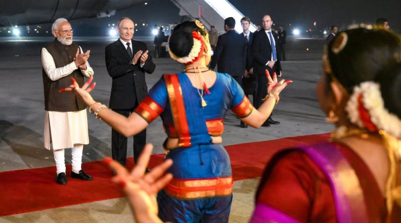 Putin questions U.S. punishing India for buying Russian oil, as Modi agrees to deepen trade ties Putin questions U.S. punishing India for buying Russian oil, as Modi agrees to deepen trade ties