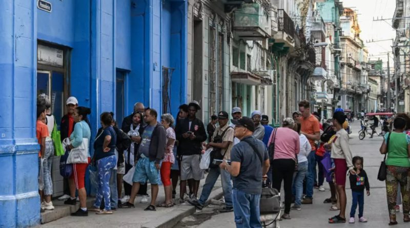 (Tiếng Việt) Hoa Kỳ siết chặt thêm các trừng phạt chống Cuba (Tiếng Việt) Hoa Kỳ siết chặt thêm các trừng phạt chống Cuba