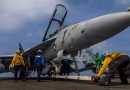 (Tiếng Việt) Boeing được chọn để sản xuất chiến đấu cơ tương lai cho Hải quân Hoa Kỳ (Tiếng Việt) Boeing được chọn để sản xuất chiến đấu cơ tương lai cho Hải quân Hoa Kỳ